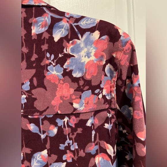 Maroon Floral Button Down Jacket , SOFT W 2 Real Chest pockets - Picture 4 of 9
